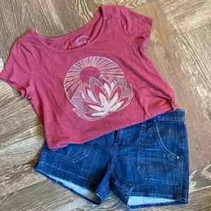 Lucky Tee/Denim Shorts Bundle 🍀